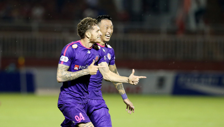 HLV CLB Sài Gòn: Chờ 1-2 vòng đấu nữa sẽ biết đội vô địch V-League 2020 - Ảnh 1.