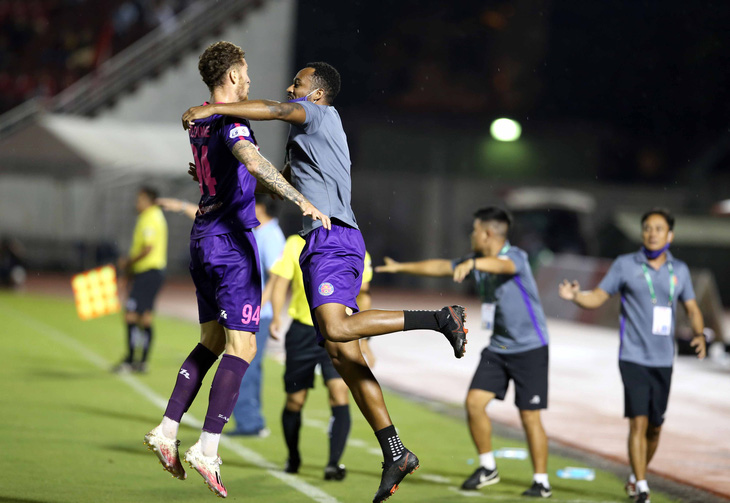 HLV CLB Sài Gòn: Chờ 1-2 vòng đấu nữa sẽ biết đội vô địch V-League 2020 - Ảnh 3.