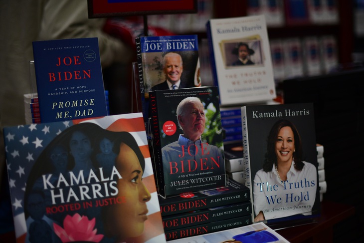 Nhiều cơ quan chính phủ Mỹ được dặn không hợp tác với ông Biden chuyển giao quyền lực - Ảnh 1.