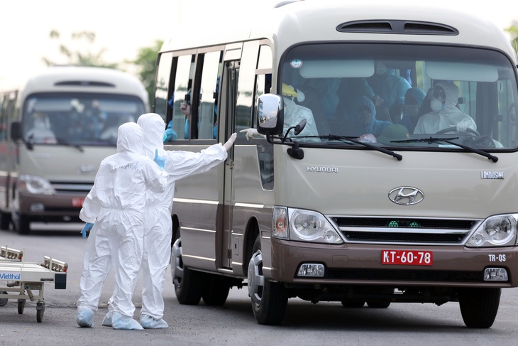 Thêm 16 ca mới nhập cảnh, Thủ tướng yêu cầu kiểm soát tốt dịch COVID-19 - Ảnh 1.