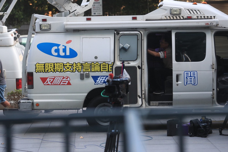 Đài Loan dừng cấp phép kênh tin tức lớn vì ‘thân Trung Quốc’ - Ảnh 1.