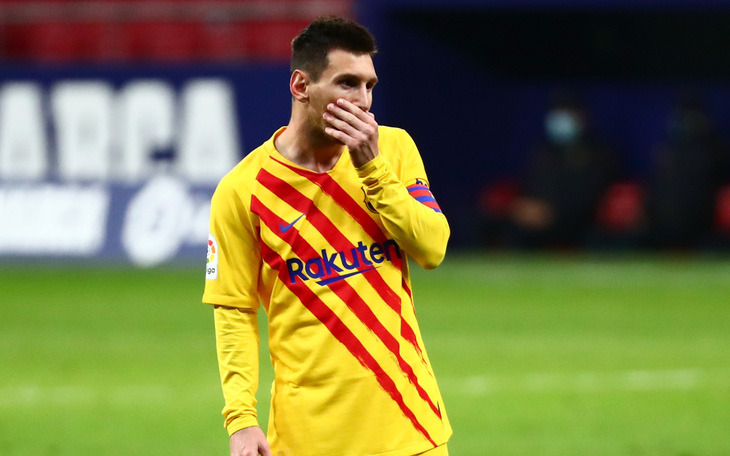 Messi "tắt tiếng" khiến Barca bại trận và rớt xuống vị trí thứ 10