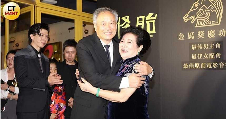 Vắng đại diện điện ảnh Trung Quốc, giải thưởng Kim Mã Đài Loan vẫn náo nhiệt - Ảnh 8.