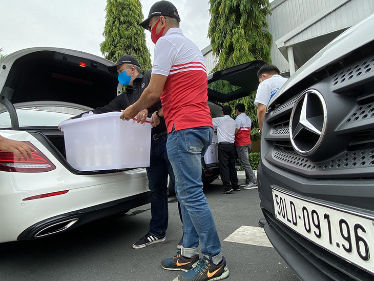 Mercedes-Benz Việt Nam kỷ niệm 25 năm thành lập - Ảnh 4.