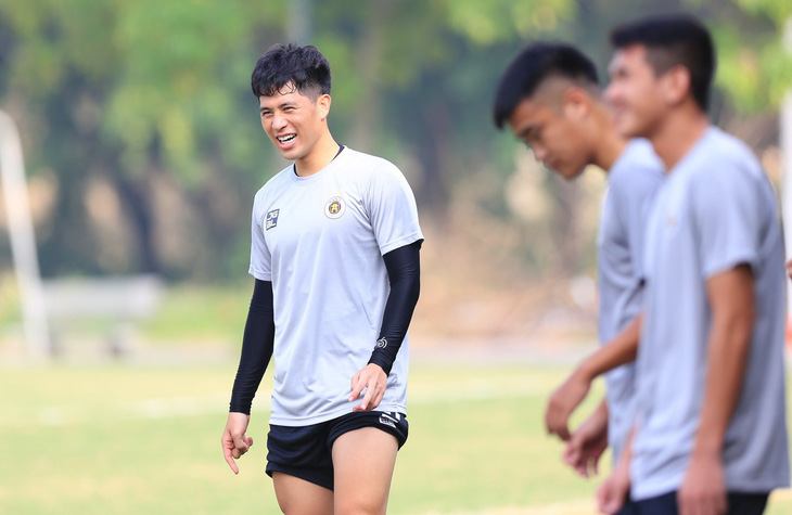 Đình Trọng chia tay Hà Nội FC, Bình Định mời chào - Ảnh 1.