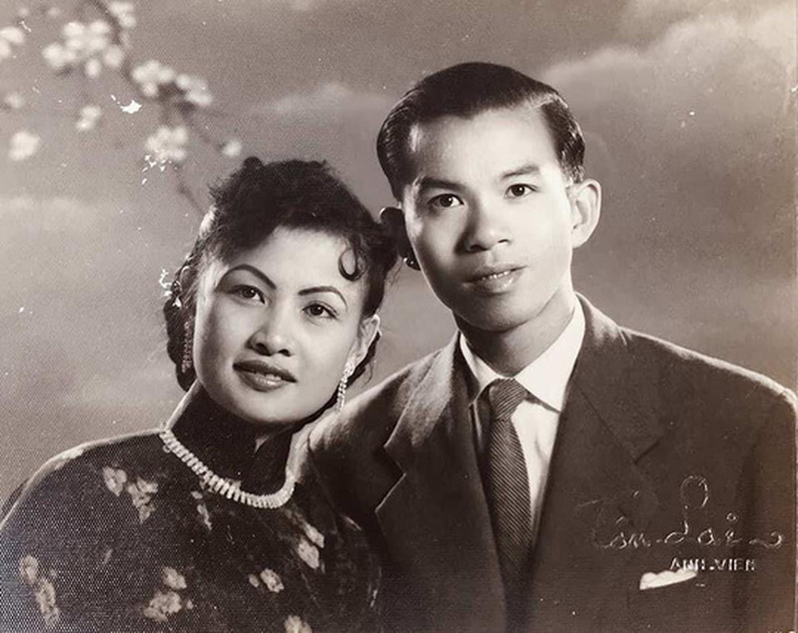 Danh ca Ngọc Cẩm - mẹ của ca sĩ Hồng Hạnh - qua đời ở tuổi 91 - Ảnh 2.