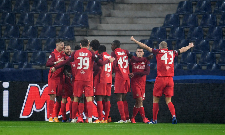 Bayern Munich và Man City duy trì chuỗi trận toàn thắng tại Champions League - Ảnh 1.