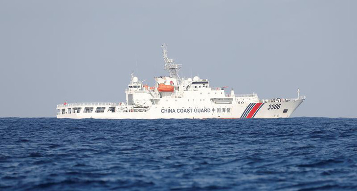 Hải cảnh Trung Quốc được phép dùng vũ khí trấn áp trên biển ra sao? - Ảnh 1.