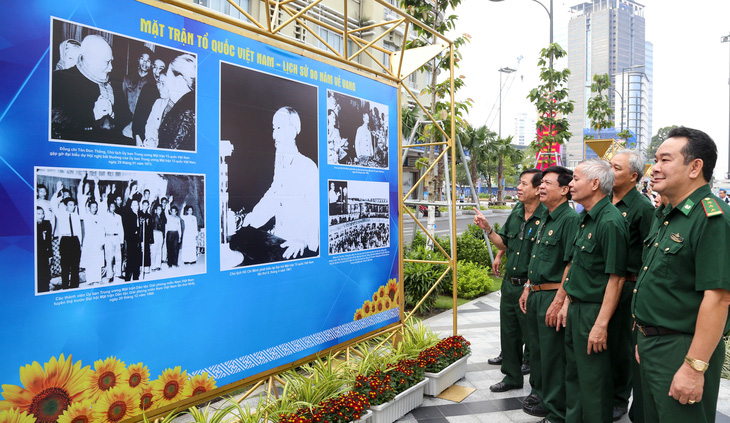 Khai mạc triển lãm ảnh MTTQ Việt Nam - nơi hội tụ sức mạnh khối đại đoàn kết dân tộc - Ảnh 3.