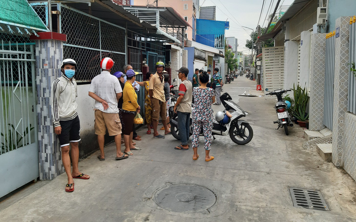 Truy bắt nhóm thanh niên nổ súng loạn xạ trong đêm, một người nguy kịch