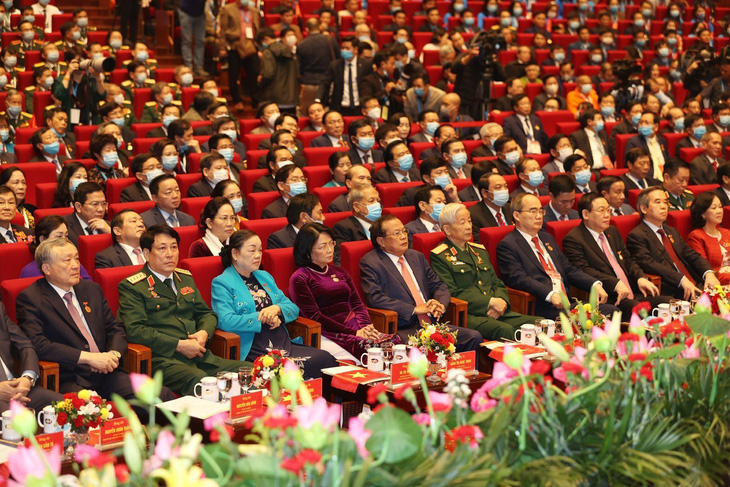 Thủ tướng Nguyễn Xuân Phúc: Không thử thách nào dân tộc ta không thể vượt qua - Ảnh 2.