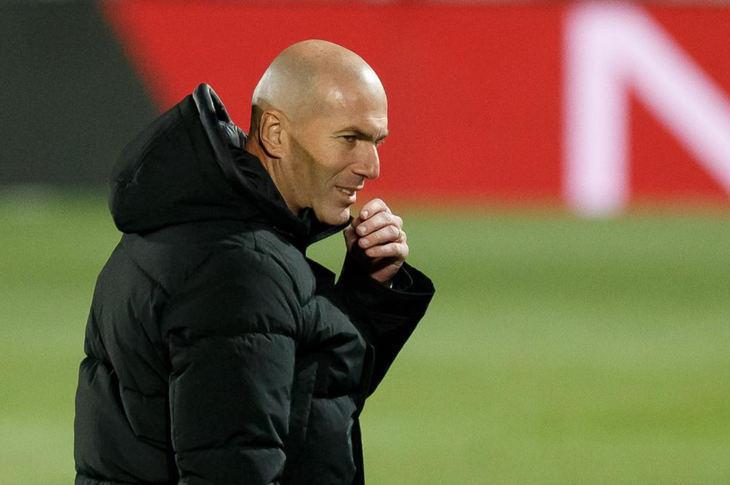 Zidane: Tôi sẽ không là Alex Ferguson của Real Madrid - Ảnh 1.
