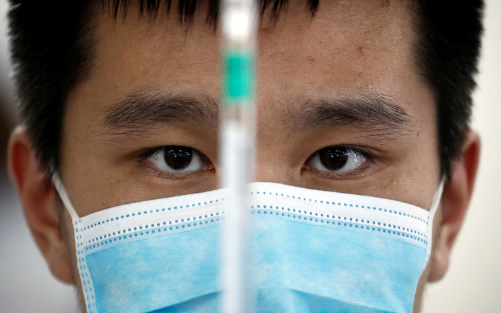 Nhiều người Trung Quốc không dám tiêm vắc xin trong nước sản xuất