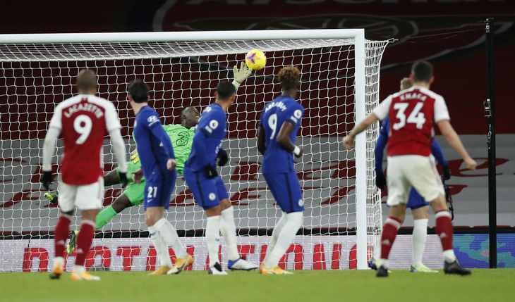Arsenal thắng thuyết phục Chelsea trong trận derby London - Ảnh 2.