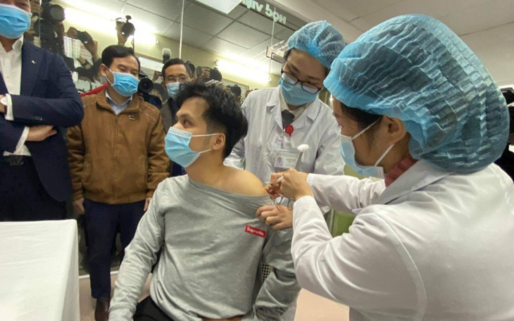 1 ca mắc COVID-19 mới, chuẩn bị tiêm thử vắc xin của Việt Nam mũi thứ 2