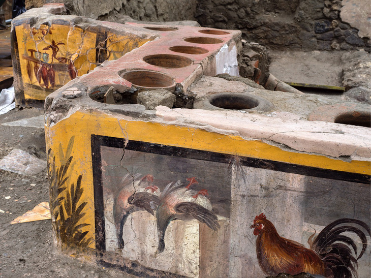 Phát hiện cửa hàng bán thức ăn đường phố thời La Mã cổ đại - Ảnh 1.