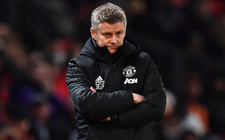 Quên Fred đi, sai lầm thuộc về Solskjaer