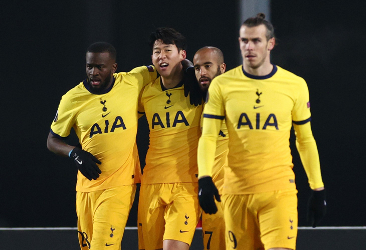 Gareth Bale và Son Heung Min lập công giúp Tottenham giành vé - Ảnh 1.