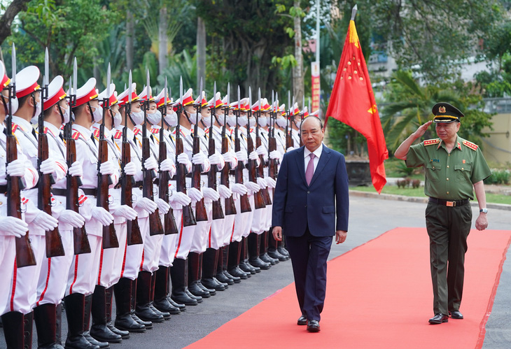 Chùm ảnh: Thủ tướng dự và phát biểu chỉ đạo Hội nghị Công an toàn quốc - Ảnh 1.