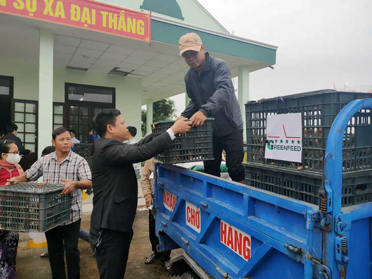 Trao sinh kế giúp người dân Quảng Nam vượt qua khó khăn sau bão lũ - Ảnh 3.