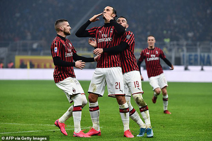 Inter thắng ngược AC Milan sau khi bị dẫn trước 2 bàn - Ảnh 1.