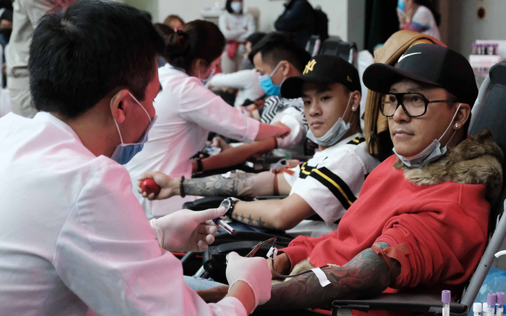 Công đoàn Việt Nam kêu gọi người lao động hiến máu cứu người
