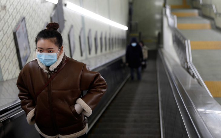 Hàng trăm triệu người Trung Quốc quay lại làm việc giữa dịch corona