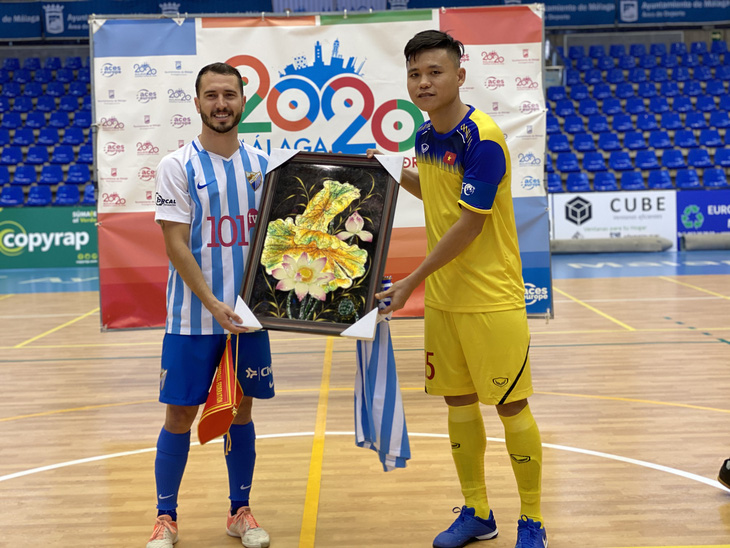 Tuyển futsal Việt Nam thắng trận đầu tiên tại Tây Ban Nha - Ảnh 1.