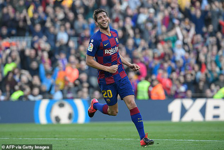 Messi ‘tịt ngòi’, Barcelona chật vật vượt qua Getafe - Ảnh 2.