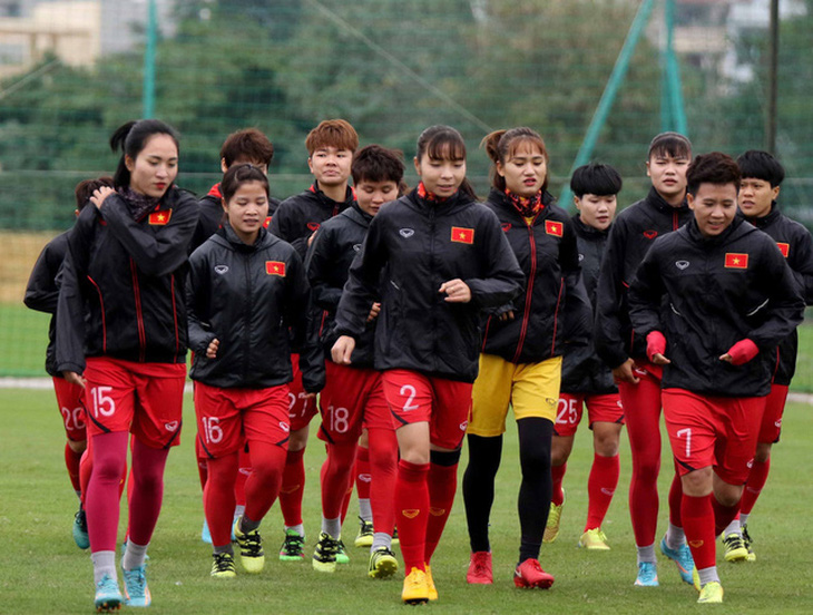 Chuẩn bị gặp tuyển Úc, trung vệ Chương Thị Kiều trở lại đội tuyển nữ Việt Nam - Ảnh 1.