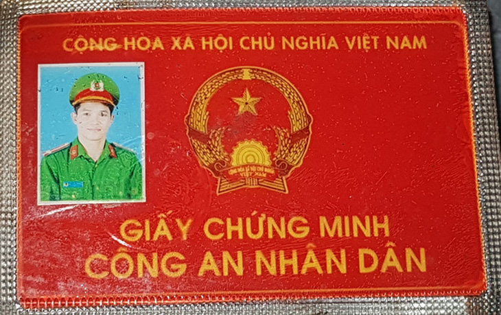 Tạm giữ trung tá công an giả chuyên lừa tiền, lừa tình người đẹp - Ảnh 4.