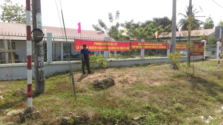 Đối tượng ôm lựu đạn cố thủ ở quận 10 bị bắt tại Đồng Nai sau khi đấu súng với công an - Ảnh 5.