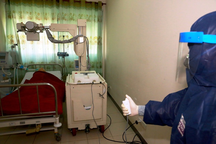 Bệnh viện Trung ương Huế sẵn sàng biến thành khu cách ly điều trị virus corona - Ảnh 7.