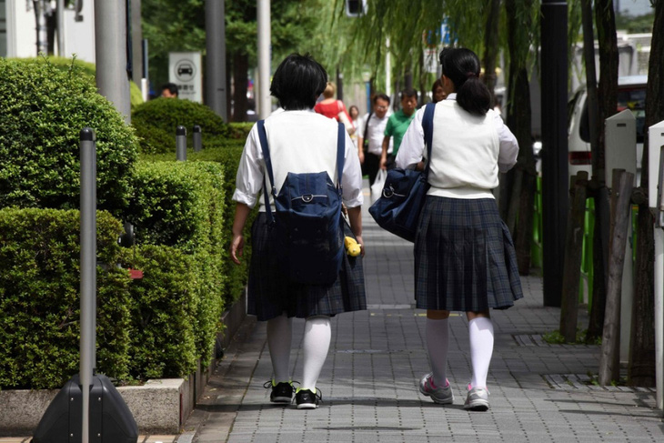 Nhật chia rẽ trong cách xử lý kỳ thi đầu vào đại học vì dịch COVID-19 - Ảnh 1.