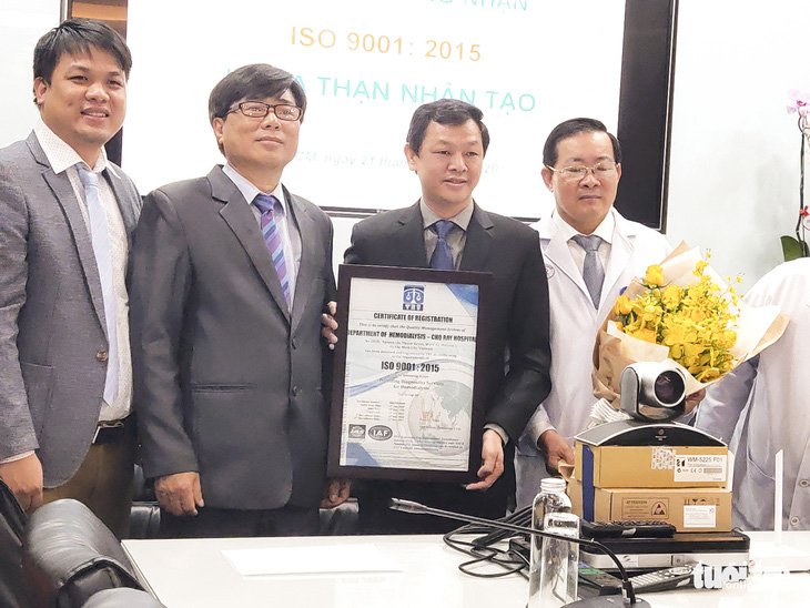 Lần đầu tiên đơn vị của bệnh viện Việt Nam có chứng nhận ISO 9001:2015 - Ảnh 2.