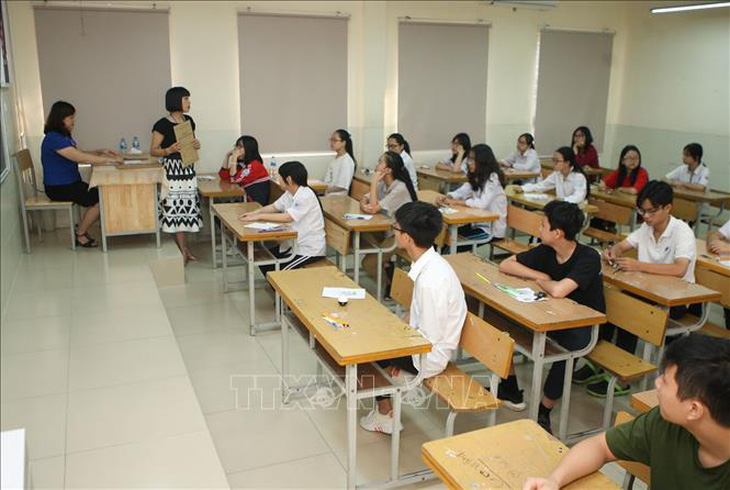 Tuyển sinh vào lớp 10: Hà Nội sẽ công bố môn thi thứ tư vào tháng 3 - Ảnh 1.
