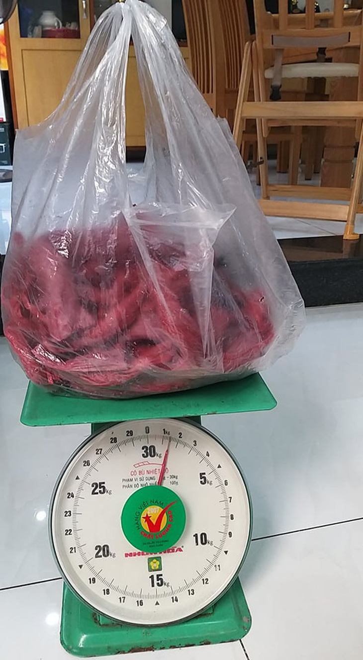 Xài 1,5kg dây bự chảng để trói… 6 con cua bé bé - Ảnh 3.