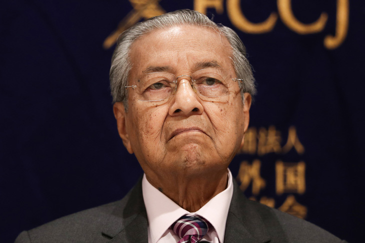 Ông Mahathir được giữ lại làm thủ tướng lâm thời - Ảnh 1.