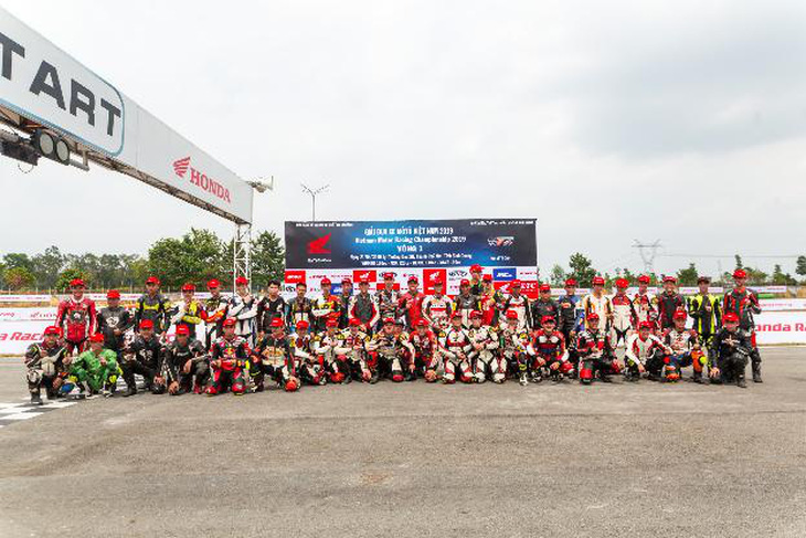 Honda Việt Nam thắp lửa đam mê tốc độ cho đua xe thể thao - Ảnh 2.