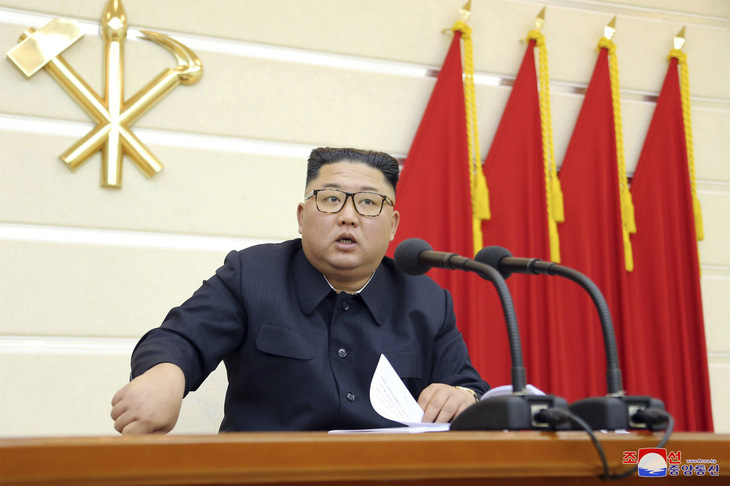 Triều Tiên cách chức 2 quan chức cấp cao tham nhũng - Ảnh 1.