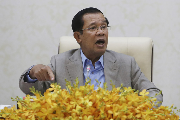 Ông Hun Sen nói chẳng sợ bay tới Vũ Hán thăm sinh viên Campuchia mắc kẹt - Ảnh 1.