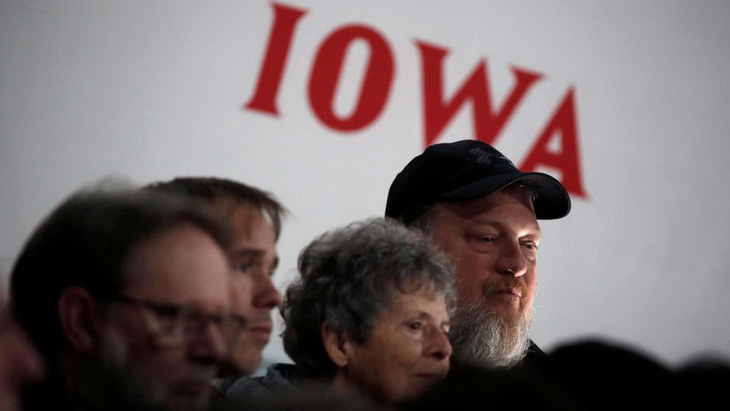 Bầu cử tổng thống Mỹ khởi động ở Iowa - Ảnh 1.
