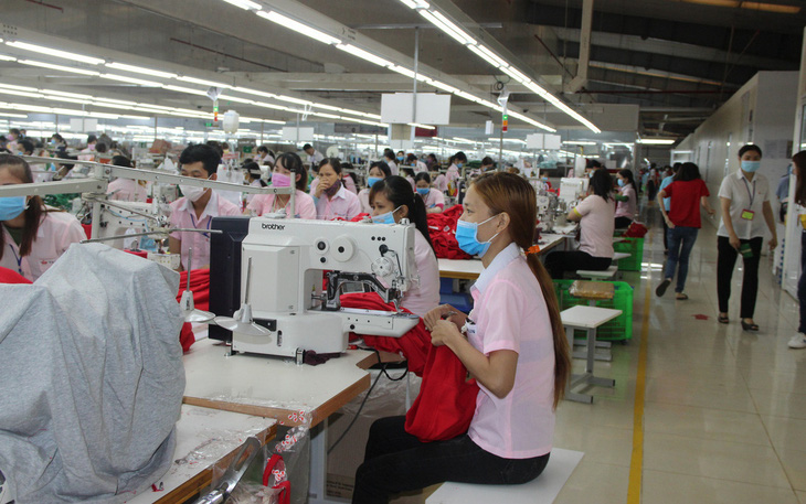 Bình Phước tạm ngưng tiếp nhận lao động Trung Quốc trở lại làm việc