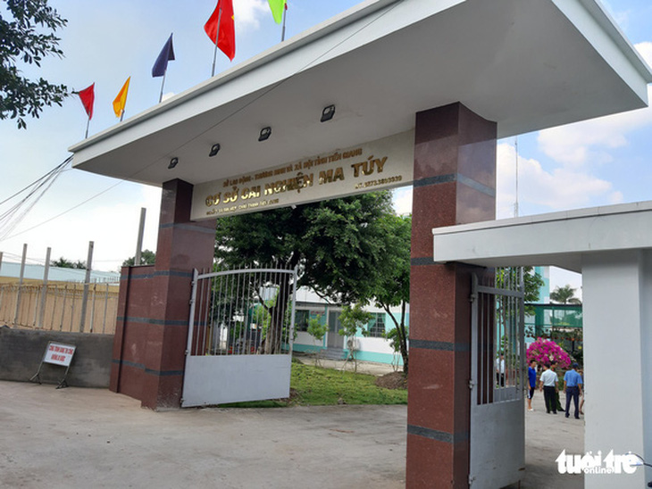 Hơn 30 học viên cơ sở cai nghiện ma túy lại bỏ trốn ở Tiền Giang - Ảnh 2.