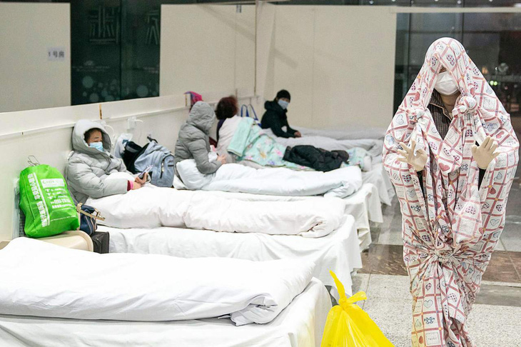 Bác sĩ tuyến đầu trị corona ở Trung Quốc: Hầu hết người nhiễm sẽ khỏi sau 2 tuần - Ảnh 1.