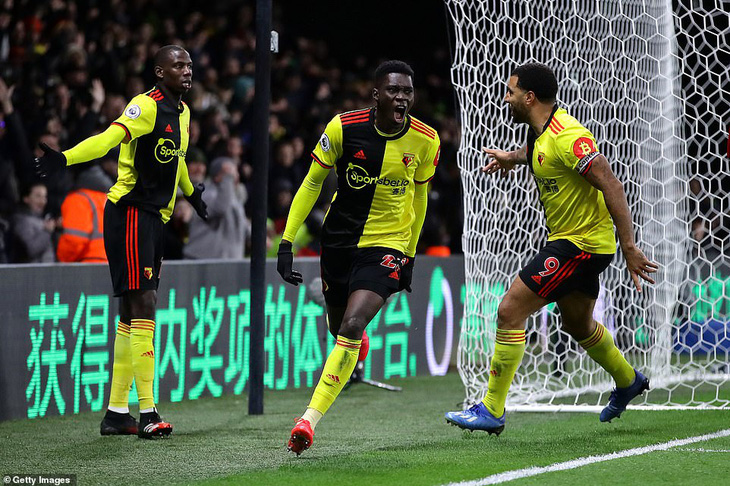 Sốc: Liverpool thảm bại 0-3 trước đội áp chót bảng Watford - Ảnh 1.