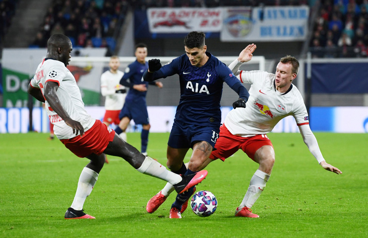 Đi săn không súng, Tottenham bị Leipzig loại khỏi Champions League - Ảnh 2.