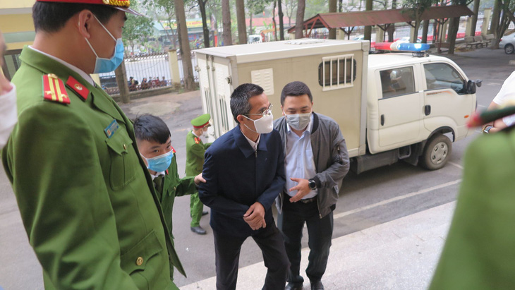 Cựu chánh Thanh tra Bộ Thông tin và truyền thông bị đề nghị 15-18 tháng tù - Ảnh 1.