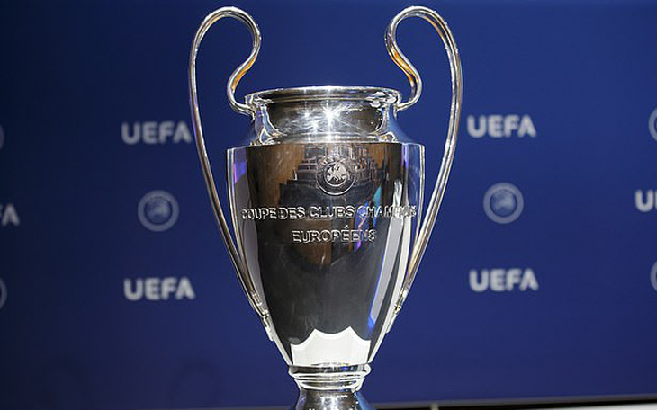UEFA thông báo hoãn các trận đấu ở Champions League và Europa League