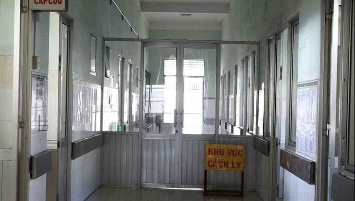 Bệnh nhân 34 siêu lây nhiễm COVID-19 ở Bình Thuận âm tính lần đầu - Ảnh 1.